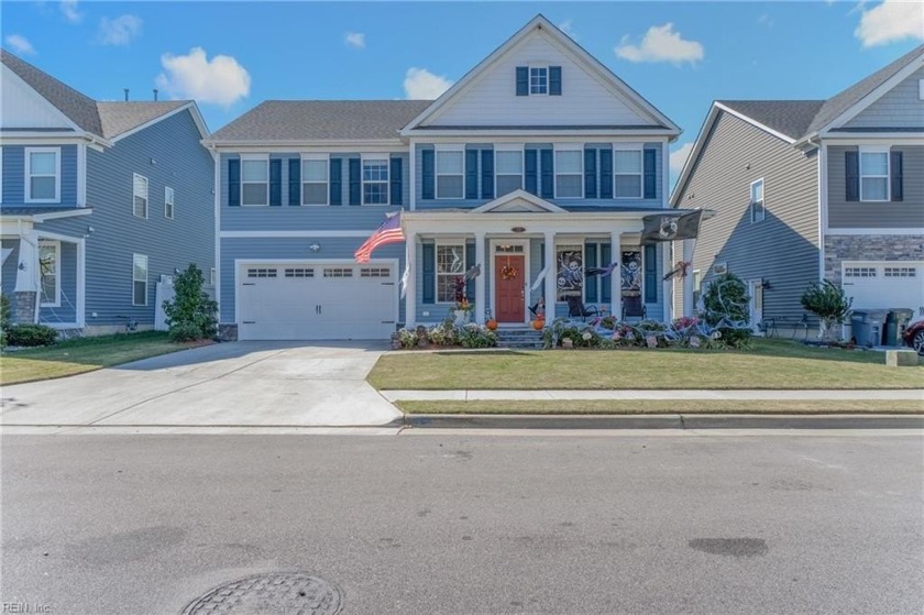 Mallory Pointe is where you FALL IN LOVE with this gorgeous like - Beach Home for sale in Hampton, Virginia on Beachhouse.com