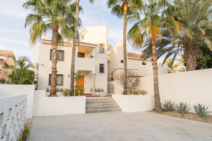 Turnkey home in the heart of Fonatur.Enjoy living in one of - Beach Home for sale in San Jose Del Cabo,  on Beachhouse.com