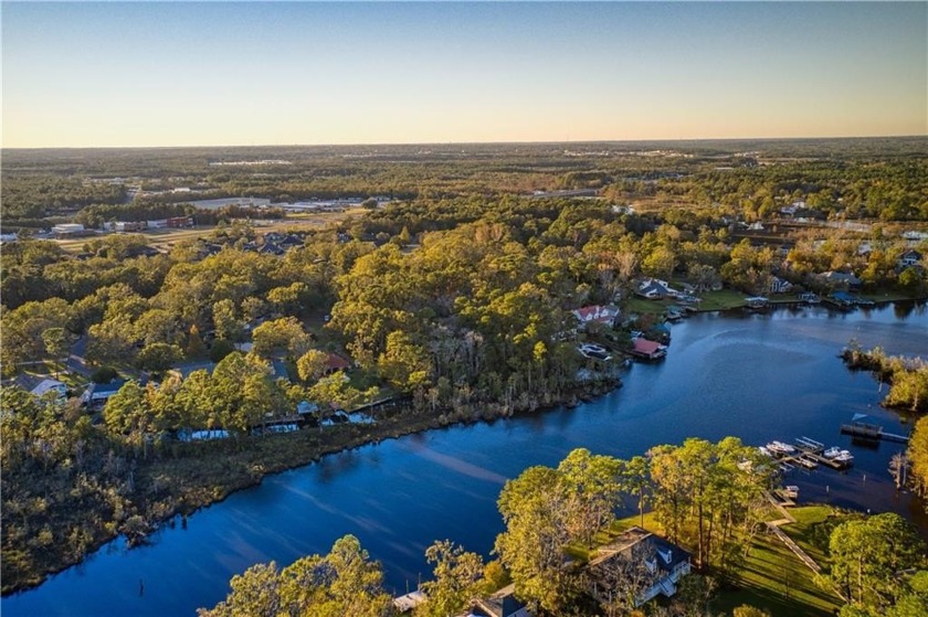 FIND YOUR PERFECT PEACE ON RABBIT CREEK AND HAVE FUN ROLLING - Beach Lot for sale in Mobile, Alabama on Beachhouse.com