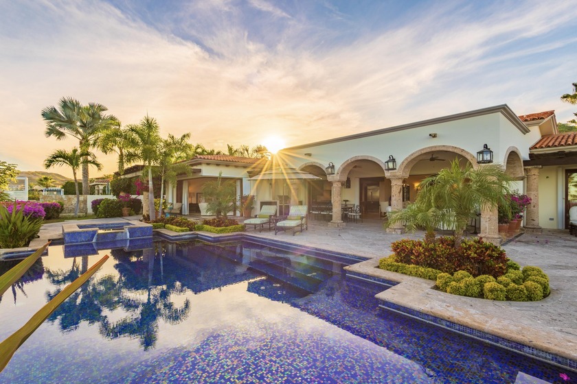 Casa Plumeria is a beautifully designed, single-level 4-bedroom - Beach Home for sale in San Jose Corridor,  on Beachhouse.com