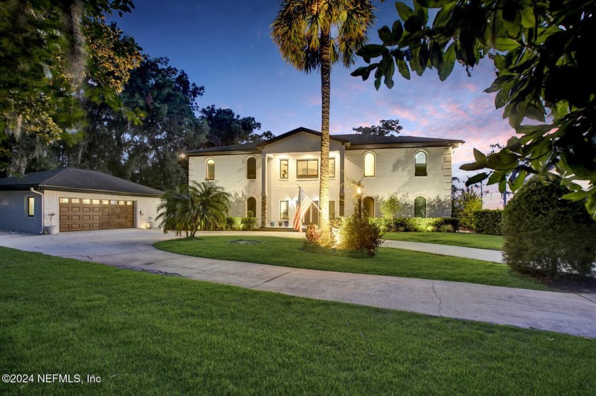 Luxurious Waterfront Pool Home in Gated Community. This Stunning - Beach Home for sale in Saint Johns, Florida on Beachhouse.com