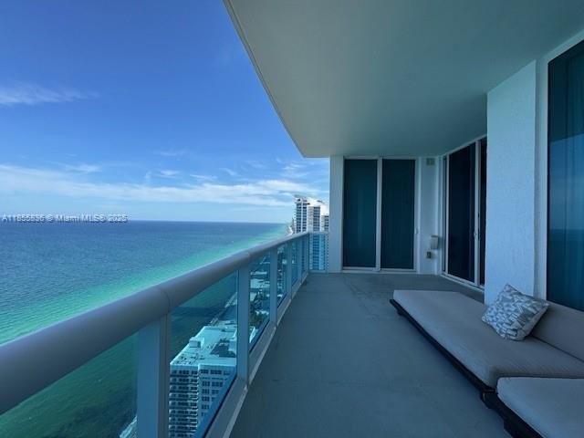 Amazing product and opportunity - Beach Condo for sale in Hollywood, Florida on Beachhouse.com