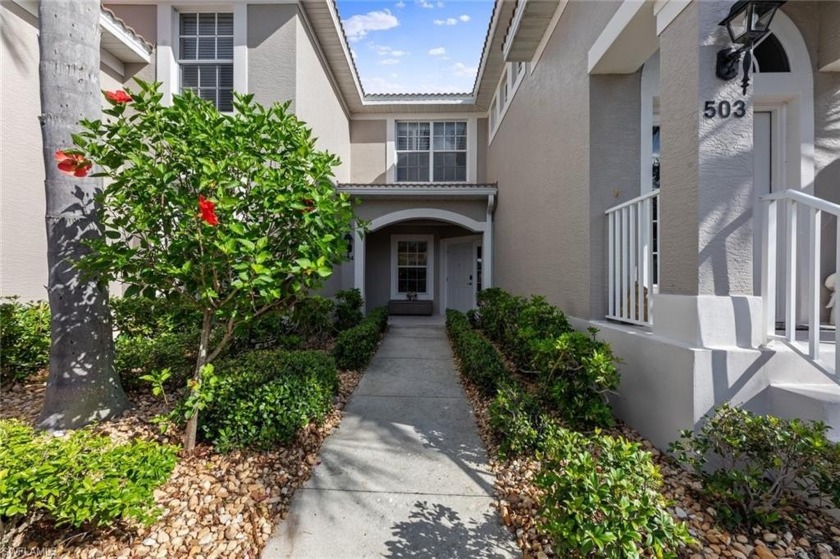 Luxury Living at Colonial Country Club! Experience the epitome - Beach Home for sale in Fort Myers, Florida on Beachhouse.com