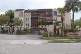 Great Corner Unit. Spacious 2/2 with tile floors. Best Buy in - Beach Condo for sale in Miami, Florida on Beachhouse.com