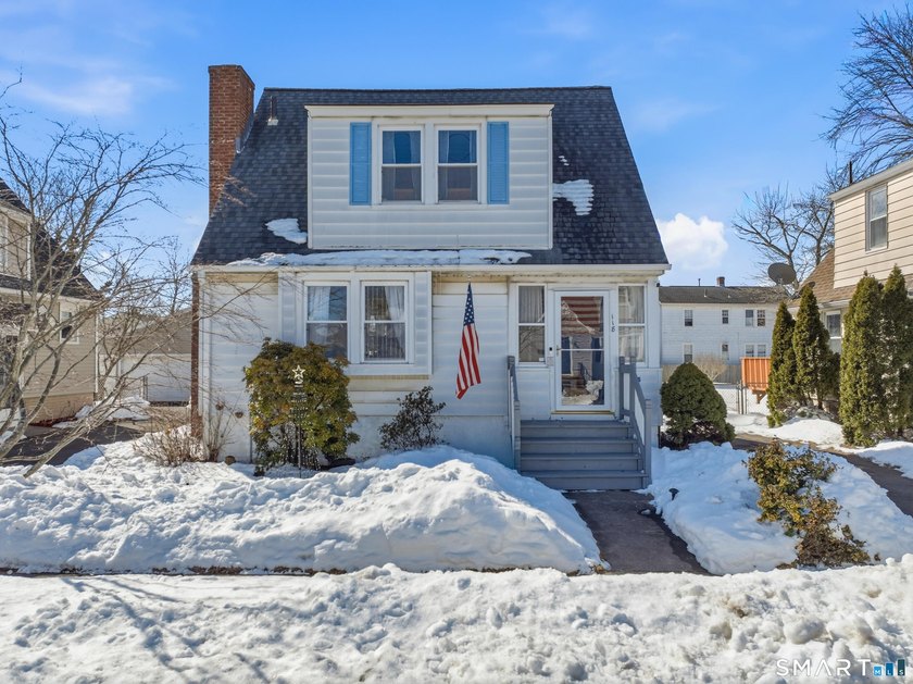 **HIGHEST AND BEST OFFERS BY 5PM TONIGHT 3/2/26.** Welcome to - Beach Home for sale in East Haven, Connecticut on Beachhouse.com