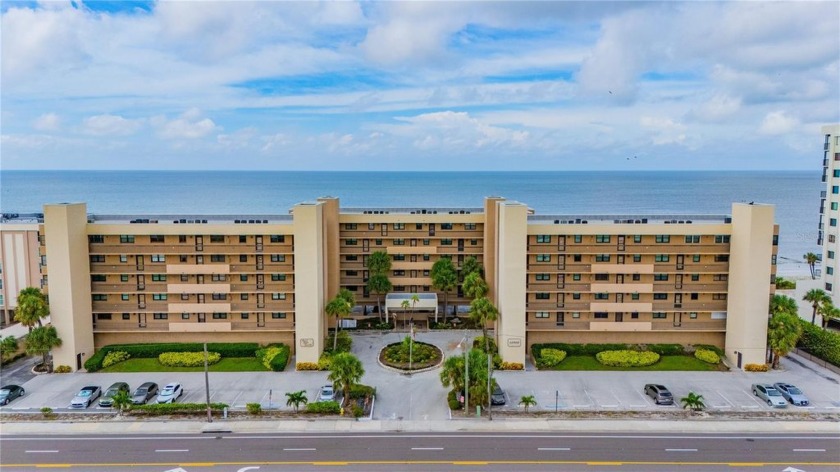 DIRECT BEACHFRONT CONDO 2 PRIMARY BEDROOMS AND 2 BATHROOMS - Beach Condo for sale in Madeira Beach, Florida on Beachhouse.com