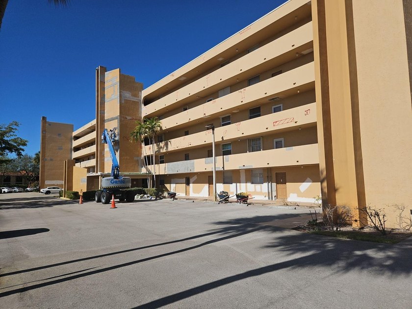 Discover your new home in Boca Teeca. This condo features 2 - Beach Condo for sale in Boca Raton, Florida on Beachhouse.com