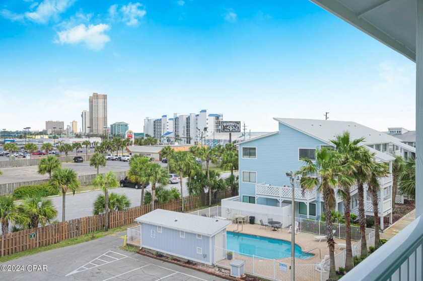 GULF VIEWS FROM THE FRONT DOOR!! Great West End condo just steps - Beach Condo for sale in Panama City Beach, Florida on Beachhouse.com