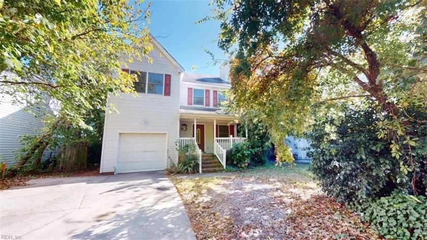 Located in Pinewell subdivision near Ocean View beaches, this 2 - Beach Home for sale in Norfolk, Virginia on Beachhouse.com