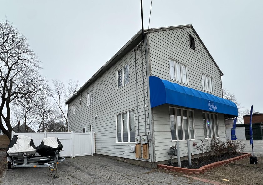 Mixed-use property located along the high-visibility Forest Ave - Beach Commercial for sale in Portland, Maine on Beachhouse.com
