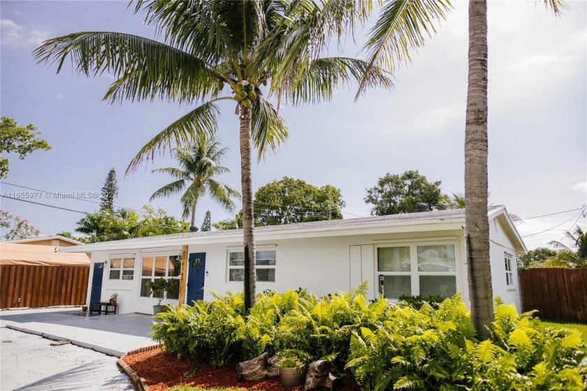 Welcome to an incredible turnkey investment opportunity! This - Beach Home for sale in Pompano Beach, Florida on Beachhouse.com