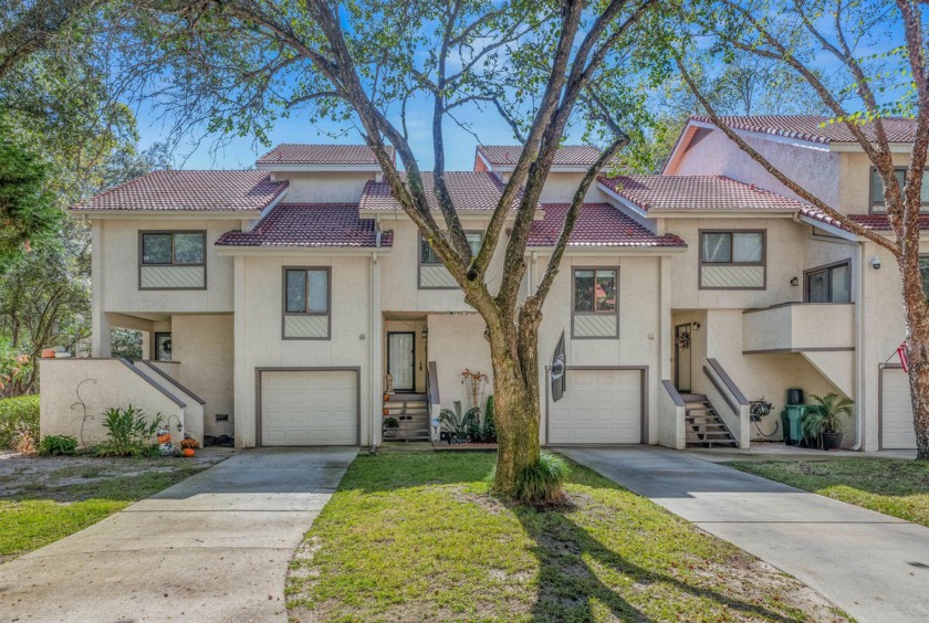 BLUEWATER BAY offers stunning Choctawhatchee Bay views, just - Beach Home for sale in Niceville, Florida on Beachhouse.com