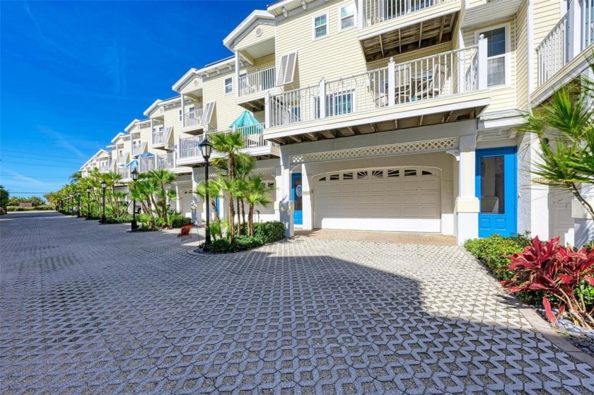*NEW YEAR, NEW ISLAND PROPERTY...THE WAIT IS OVER!* This is the - Beach Townhome/Townhouse for sale in Bradenton Beach, Florida on Beachhouse.com