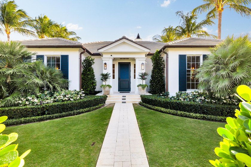 Exquisite Bermuda-style residence completed in 2018 and - Beach Home for sale in Palm Beach, Florida on Beachhouse.com