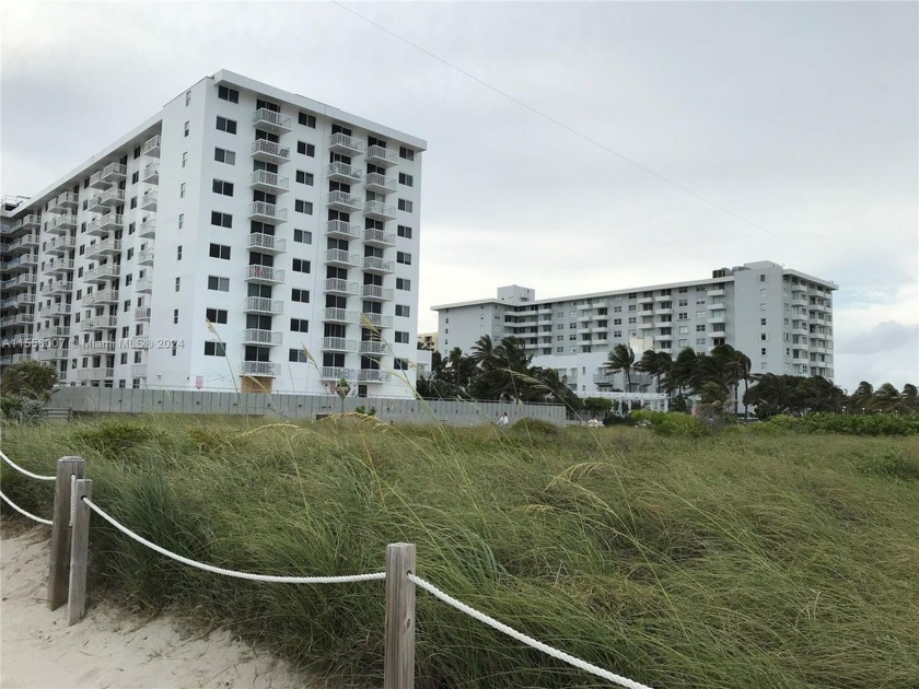 GREAT OPPORTUNITY TO NOW OWN A CONDO IN THE SOUTH OF 5TH OF - Beach Condo for sale in Miami Beach, Florida on Beachhouse.com