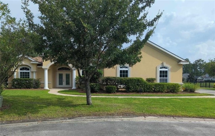 Welcome home to this WH Gross Construction custom built - Beach Home for sale in Saint Marys, Georgia on Beachhouse.com