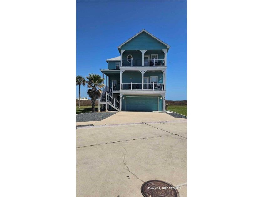 Come check out this BEAUTIFUL BEACH INVESTMENT HOME FULLY - Beach Condo for sale in Port Aransas, Texas on Beachhouse.com