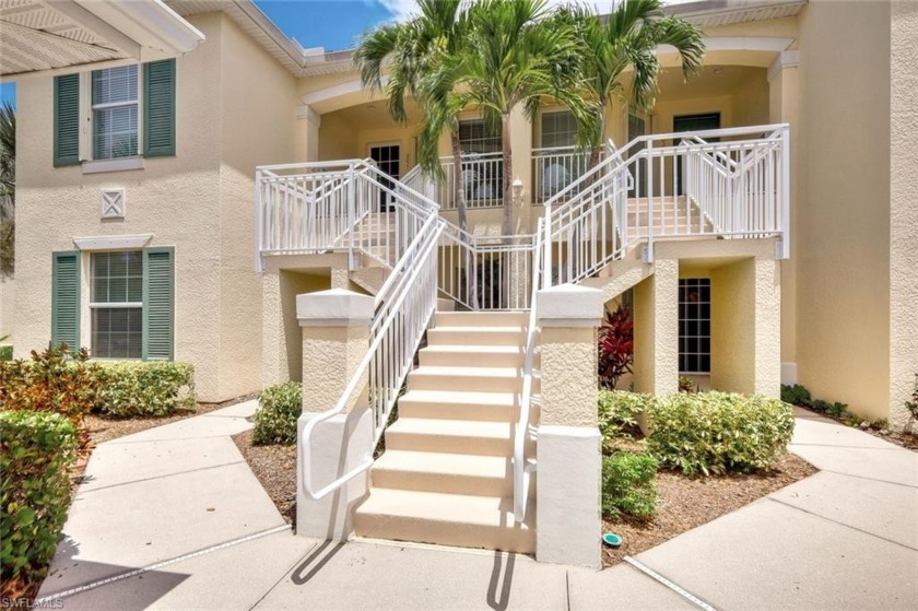 Here's a fantastic opportunity for a beautifully maintained end - Beach Home for sale in Fort Myers, Florida on Beachhouse.com