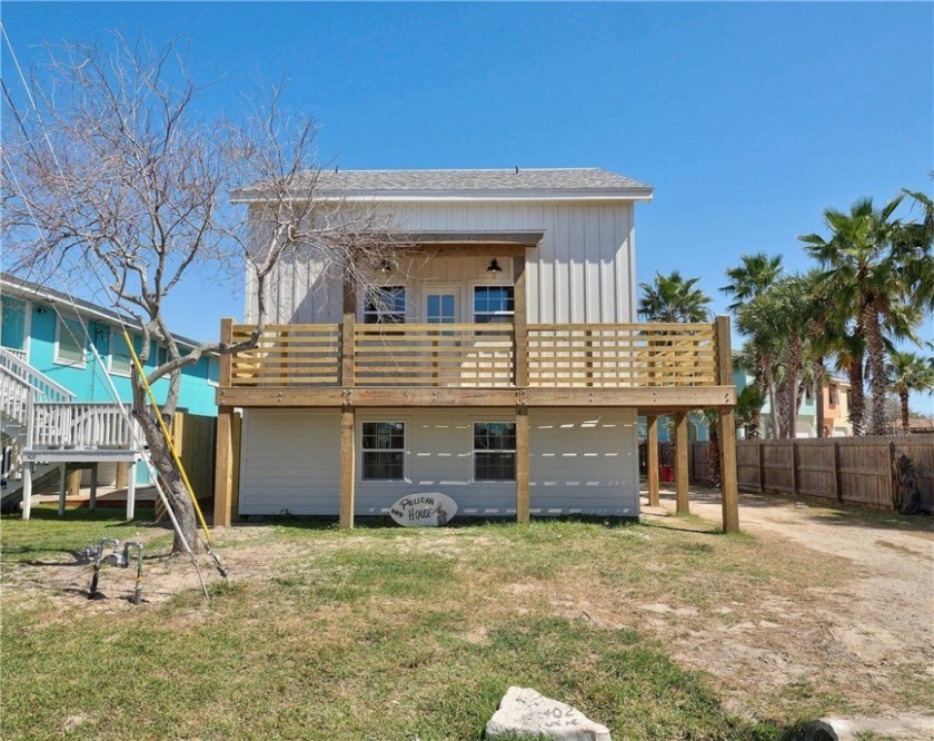 Welcome to Pelican House! A charming retreat in the heart of - Beach Home for sale in Port Aransas, Texas on Beachhouse.com