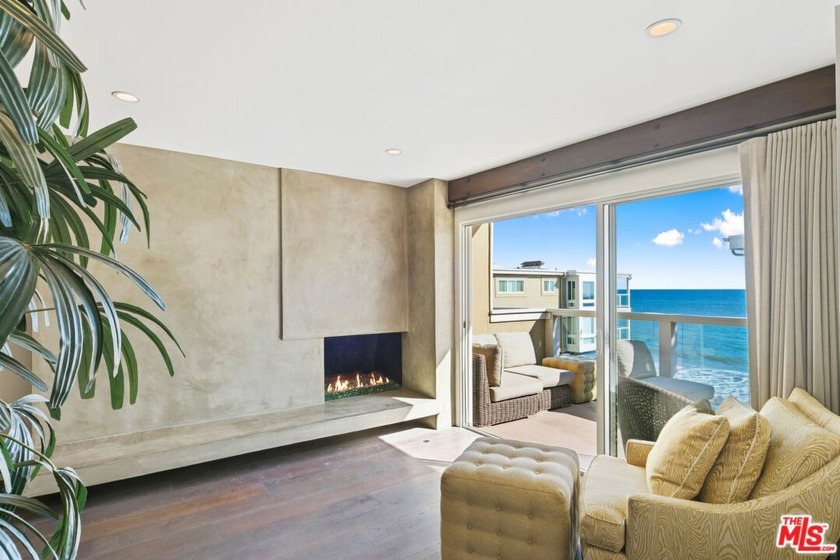 Discover this beautifully remodeled ocean view unit at *The - Beach Condo for sale in Malibu, California on Beachhouse.com