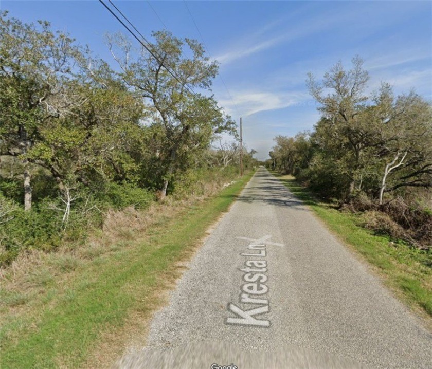 Nice wooded 10 acres of land ready for you to improve it or hold - Beach Acreage for sale in Rockport, Texas on Beachhouse.com