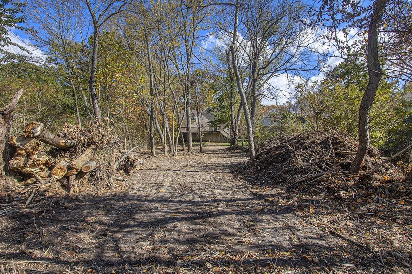 A beuatiful lot eardy to build your dream home or vacation - Beach Lot for sale in South Haven, Michigan on Beachhouse.com