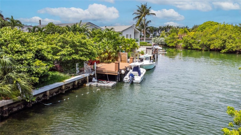 RARE FIND ON MIAMI BEACH:  Waterfront home with two boat slips - Beach Townhome/Townhouse for sale in Miami Beach, Florida on Beachhouse.com