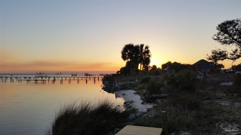 This exceptional .57-acre corner waterfront lot is a rare gem - Beach Lot for sale in Gulf Breeze, Florida on Beachhouse.com