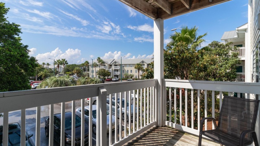 Capture quickly this Best-Priced Opportunity to live or invest - Beach Condo for sale in Destin, Florida on Beachhouse.com