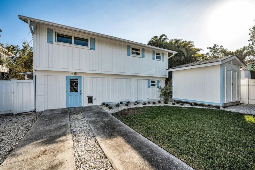 One or more photo(s) has been virtually staged. Location! - Beach Home for sale in Crystal Beach, Florida on Beachhouse.com