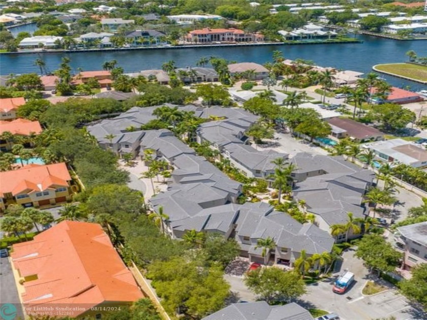 Welcome to Oceanwalk villas .   Located in the Seaside Community - Beach Condo for sale in Lauderdale By The Sea, Florida on Beachhouse.com