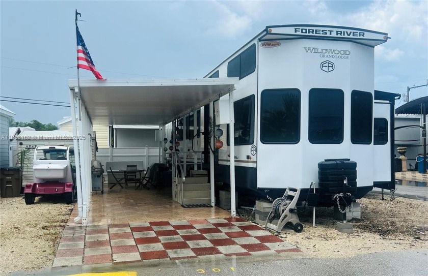 **Brand new**  2025 Forest River RV in OVERSIZED Corner Lot (45' - Beach Home for sale in Key Largo, Florida on Beachhouse.com