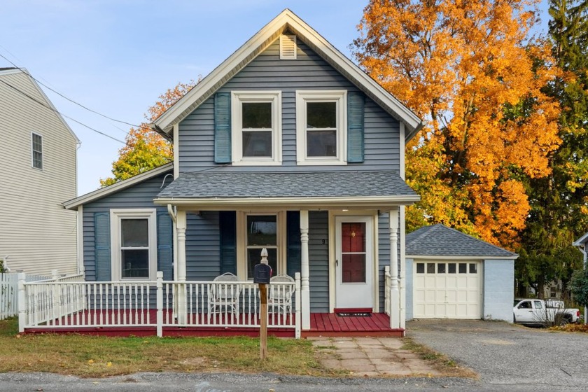 Welcome home to this charming 1930s 2-bedroom, 1-bath gem that - Beach Home for sale in Shelton, Connecticut on Beachhouse.com