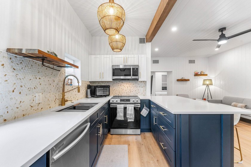 The cutest house walkable to downtown Delray will have you - Beach Home for sale in Delray Beach, Florida on Beachhouse.com