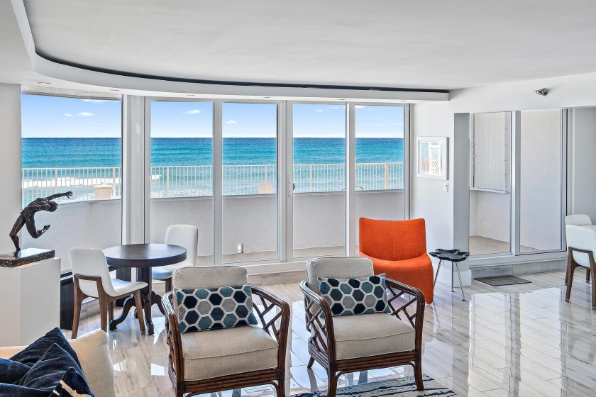 Stunning oceanfront condo with breathtaking views! This - Beach Condo for sale in South Palm Beach, Florida on Beachhouse.com