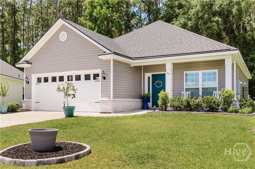 Welcome home to this beautiful one-story residence tucked away - Beach Home for sale in Richmond Hill, Georgia on Beachhouse.com