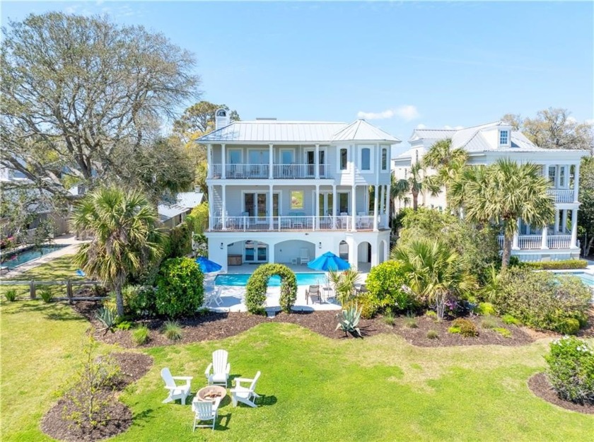 Enchanted Hideaway is a luxurious retreat that offers an - Beach Home for sale in Saint Simons, Georgia on Beachhouse.com