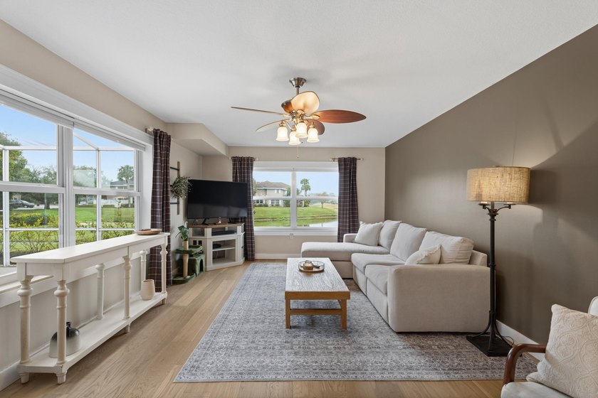 Completely renovated and move-in ready in Sunset Trace, offers - Beach Townhome/Townhouse for sale in Palm City, Florida on Beachhouse.com