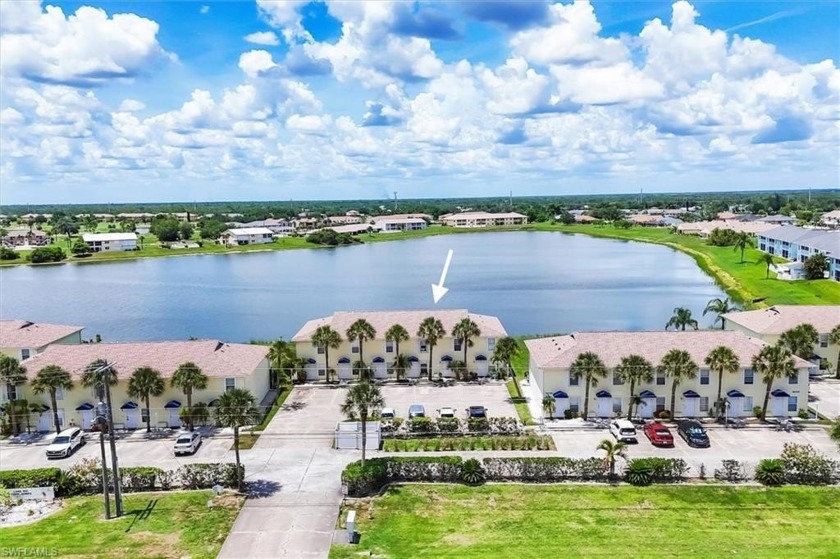 Welcome to relaxed Florida living at its finest in this - Beach Townhome/Townhouse for sale in Punta Gorda, Florida on Beachhouse.com