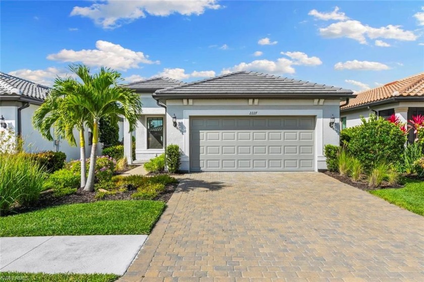 Welcome to your oasis in the gated community of Manatee Cove! - Beach Home for sale in Naples, Florida on Beachhouse.com