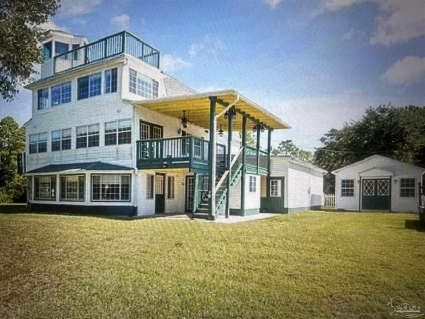 Exceptional opportunity to own a spacious waterfront home - Beach Home for sale in Milton, Florida on Beachhouse.com