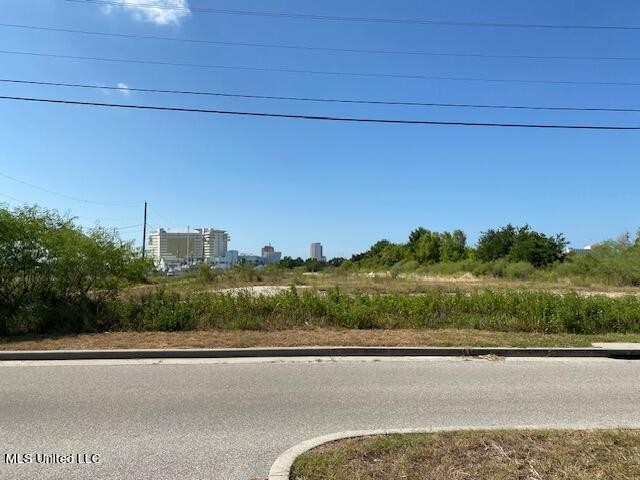 Unlimited potential for development -- 175' waterfront with - Beach Lot for sale in Biloxi, Mississippi on Beachhouse.com