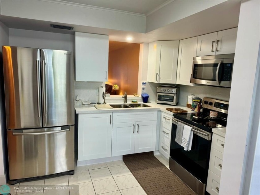 Welcome home to this 1st Floor unit that has an open layout with - Beach Condo for sale in Margate, Florida on Beachhouse.com