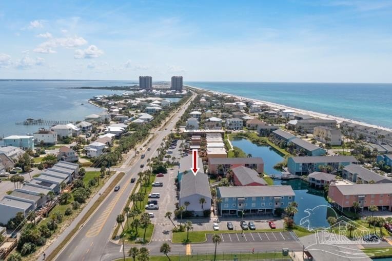 Stunning fully furnished condo in Highly Desirable *Villas on - Beach Home for sale in Pensacola Beach, Florida on Beachhouse.com