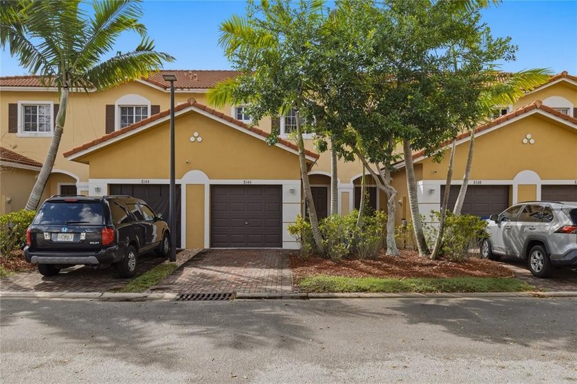 Beautiful newer construction townhome built in 2017 featuring - Beach Townhome/Townhouse for sale in North Lauderdale, Florida on Beachhouse.com
