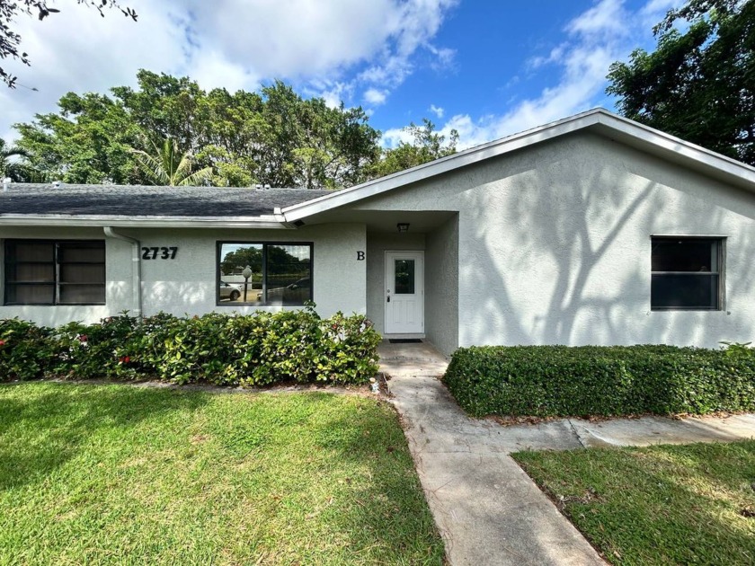 Discover this charming one-story villa in the all-ages - Beach Condo for sale in Delray Beach, Florida on Beachhouse.com