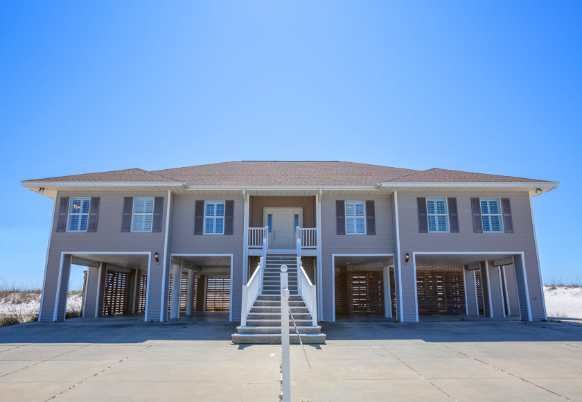Charming Gulf Front Home w/ spacious kitchen and perfect views! - Beach Vacation Rentals in Pensacola Beach, Florida on Beachhouse.com