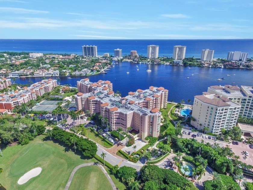 Beautiful 3-bedroom residence with fully equipped separate - Beach Condo for sale in Boca Raton, Florida on Beachhouse.com