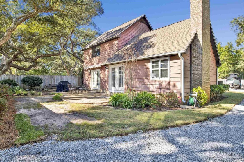 Innerarity means a hidden place where nestled within the mature - Beach Home for sale in Pensacola, Florida on Beachhouse.com