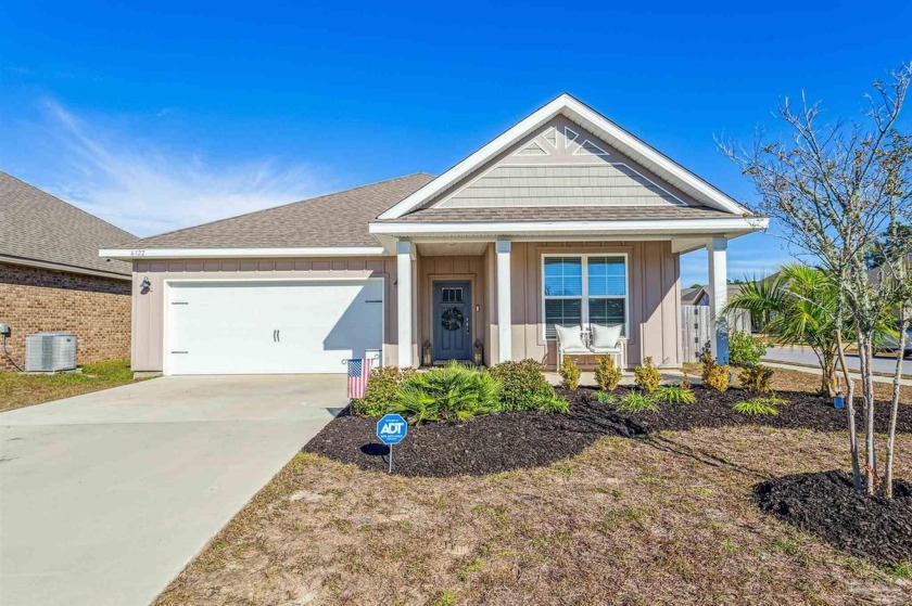 Discover this beautifully crafted 4-bed, 2-bath home situated on - Beach Home for sale in Gulf Breeze, Florida on Beachhouse.com